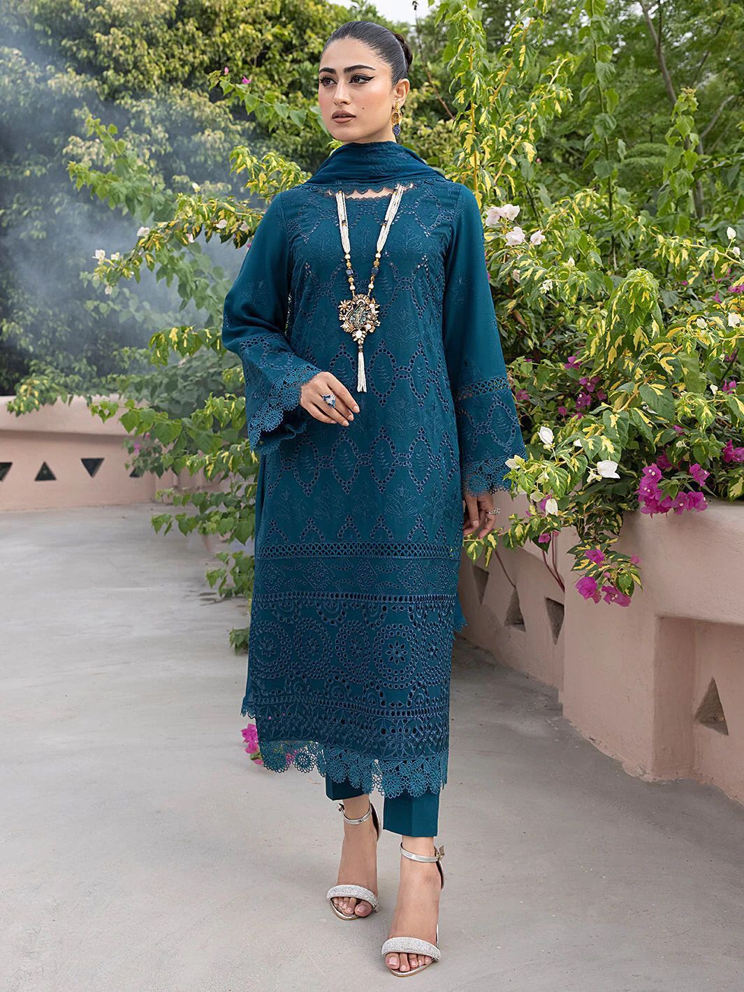 IDEASCOLLECTION chiffon embroidered luxury unstiched 3pc✓