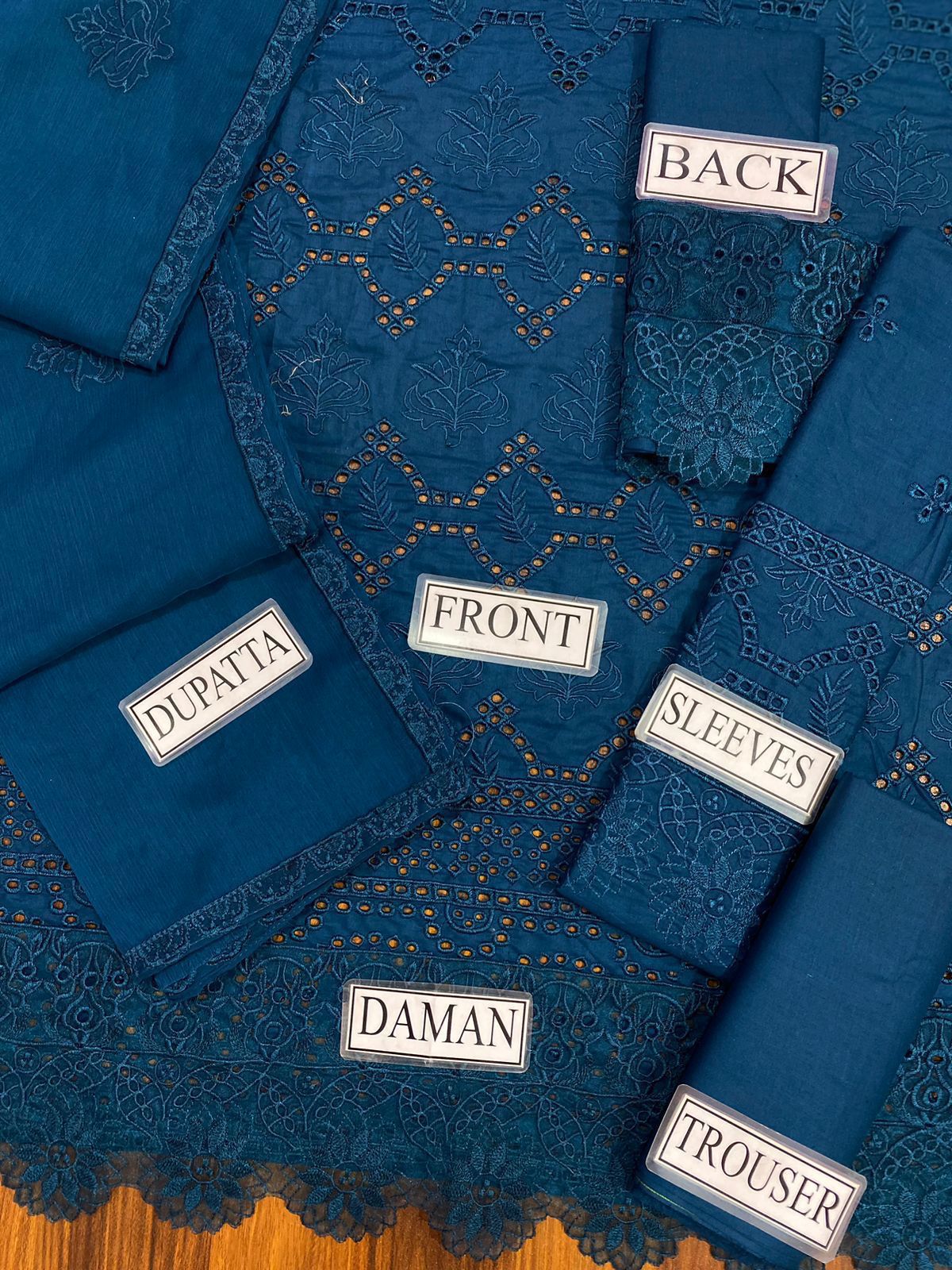 IDEASCOLLECTION chiffon embroidered luxury unstiched 3pc✓