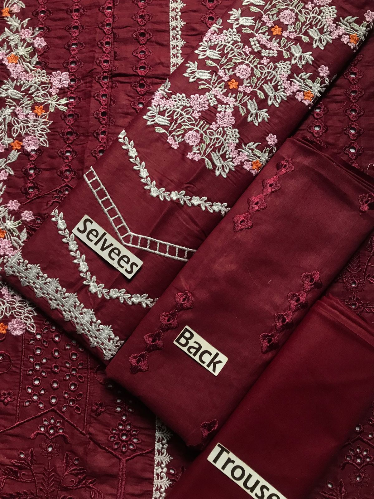 IDEASCOLLECTION cotton chikankari embroidered unstitced 3pc✓