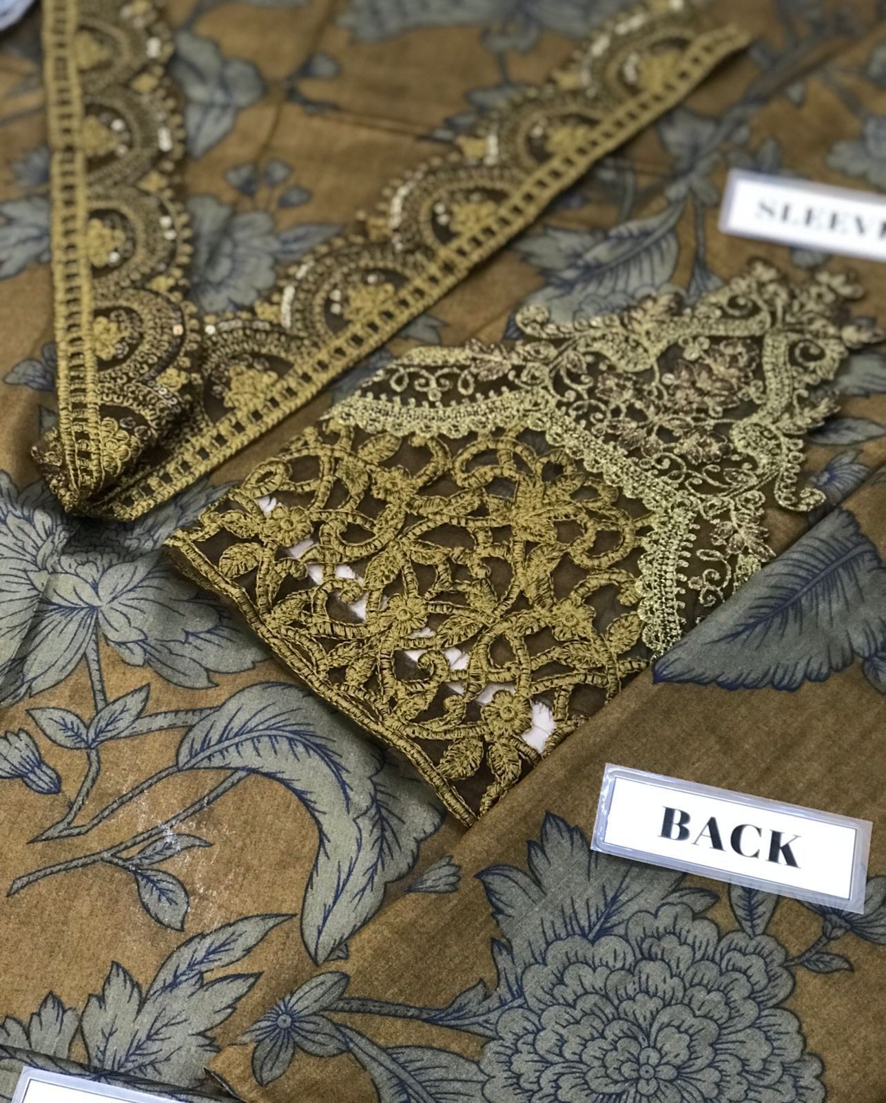 IDEASCOLLECTION  cotton chikankari embroidered unstitced 3pc✓
