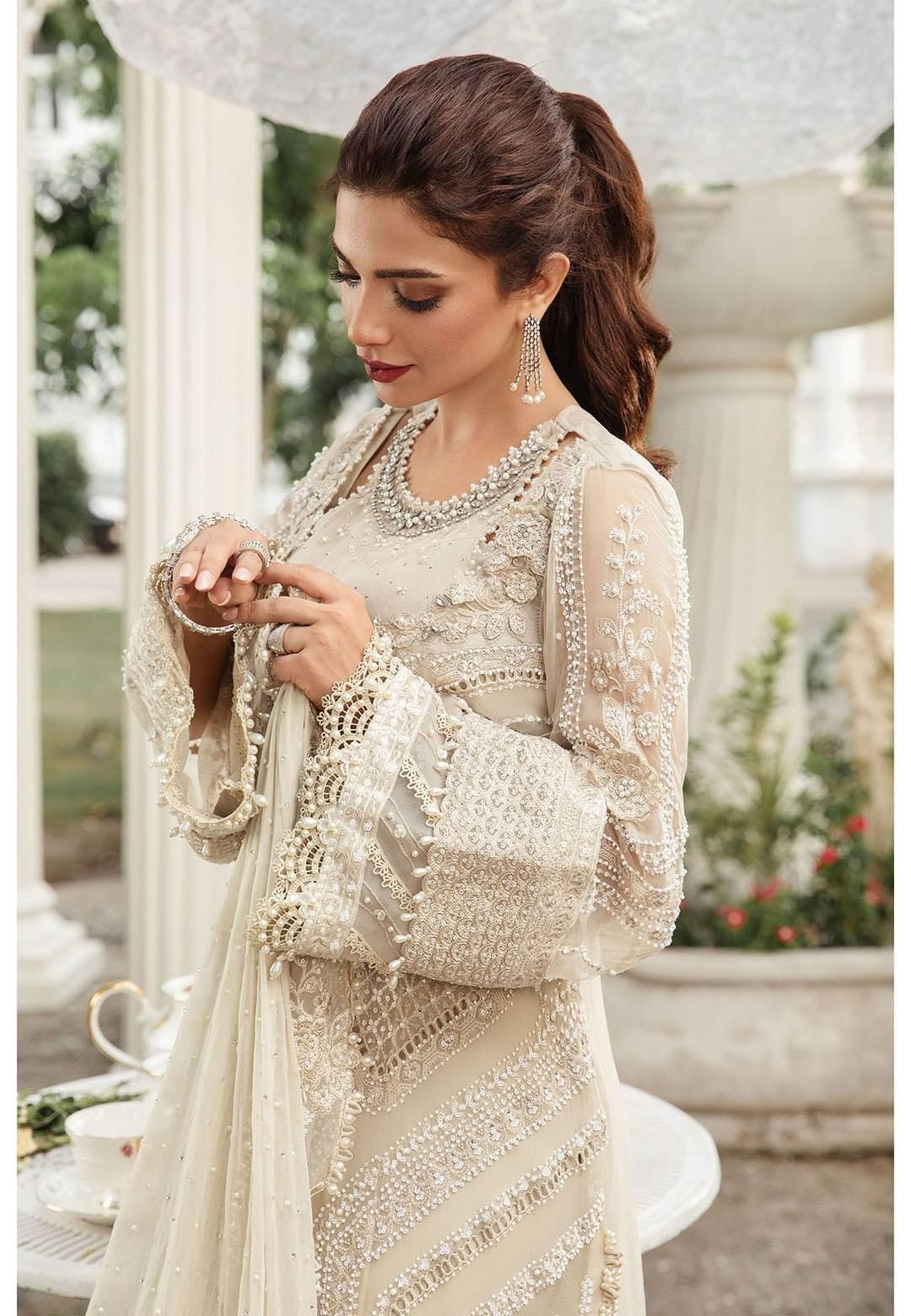 IDEASCOLLECTION With Chikankari🥰♥️