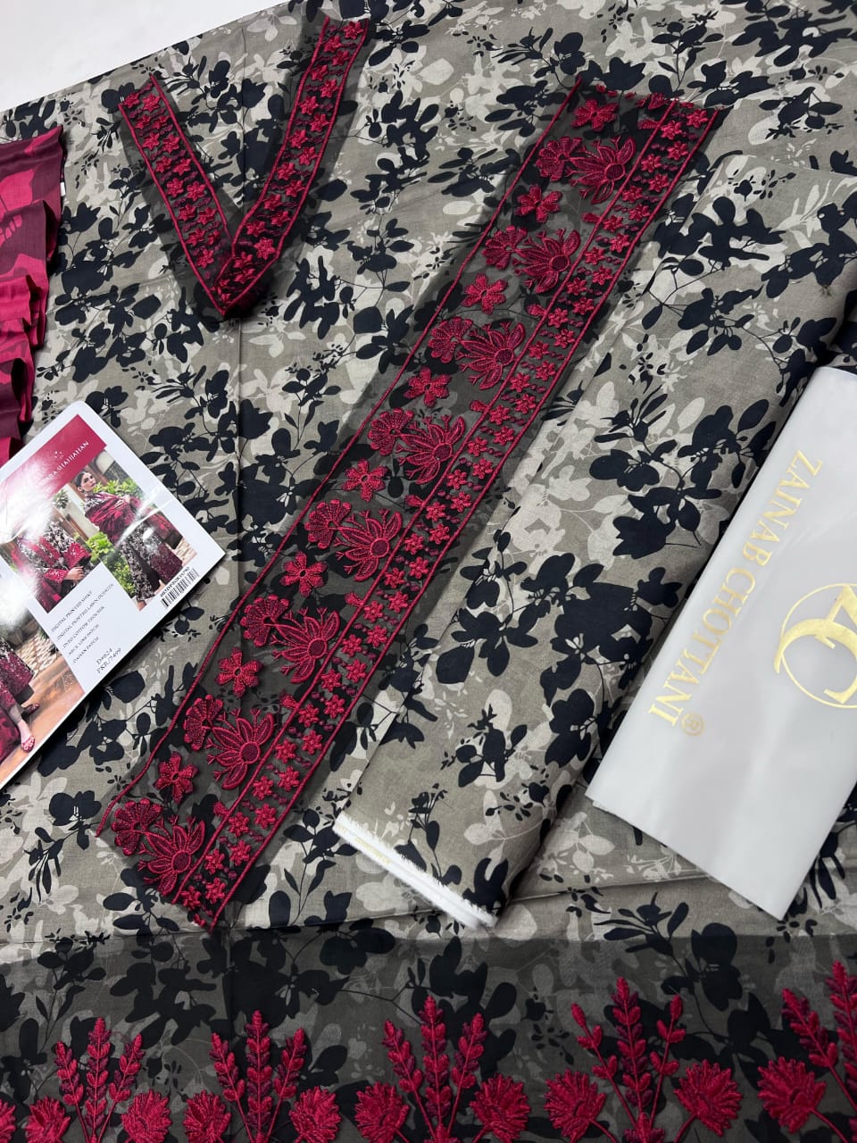 IDEASCOLLECTION  CHOTTANI PATCHES WITH LAWN DUPATTA🥰♥️